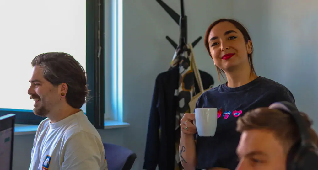 Sibel aan de koffie